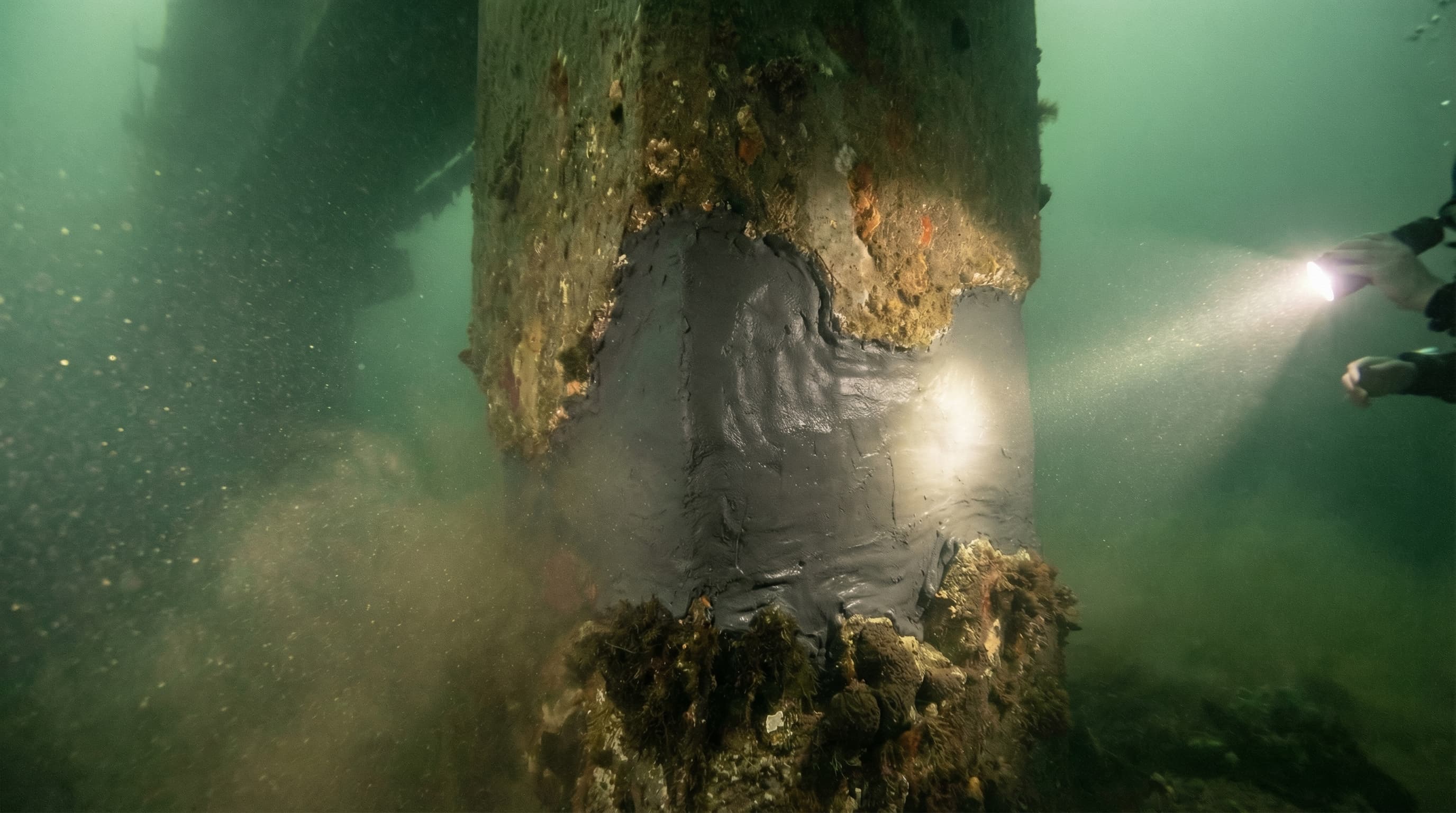 Underwater Curing Magmapoxy — after application