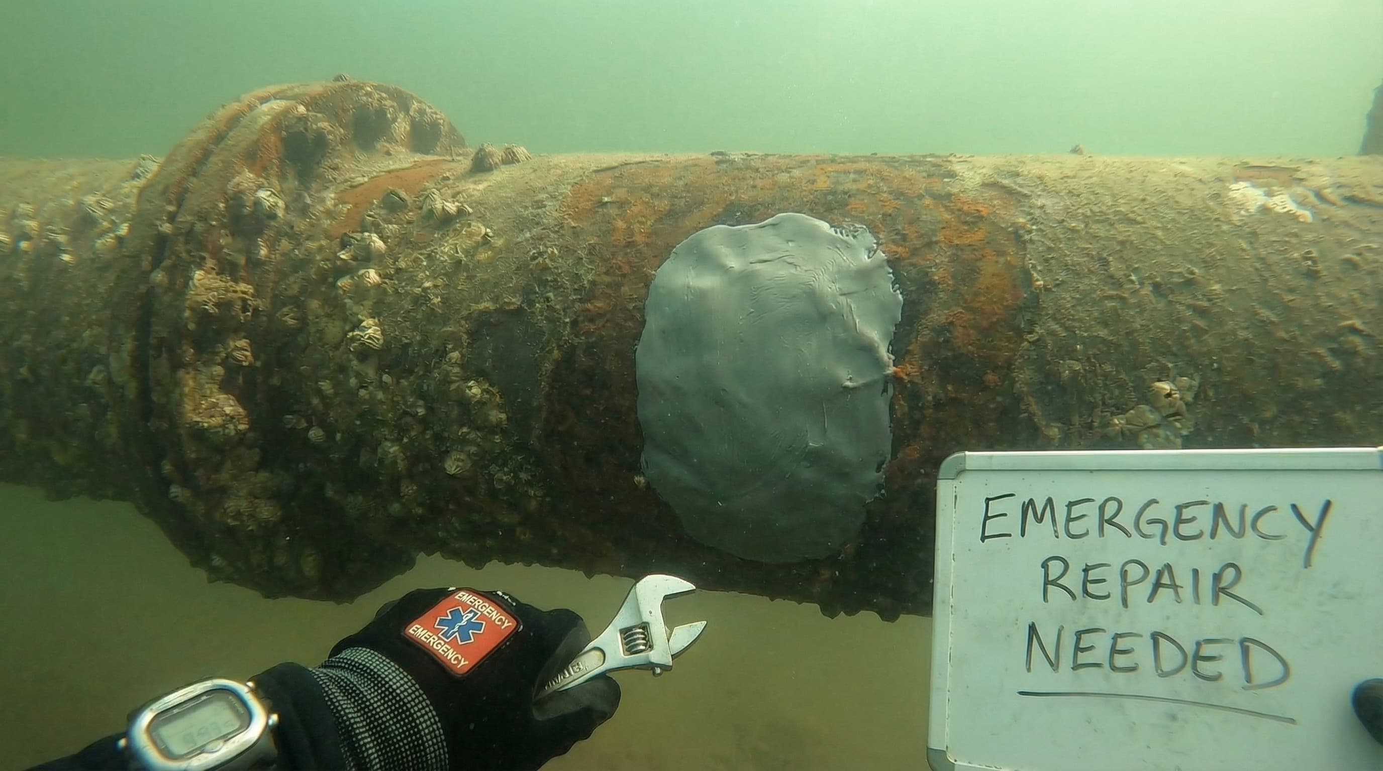 Underwater Repair Putty — after application